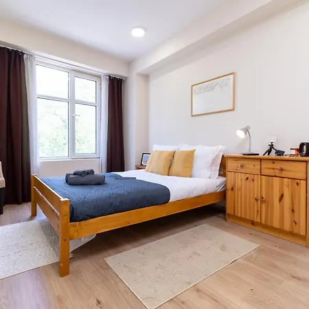 דירה Chic Urban Getaway In Center By Flat Mаnager פלובדיב