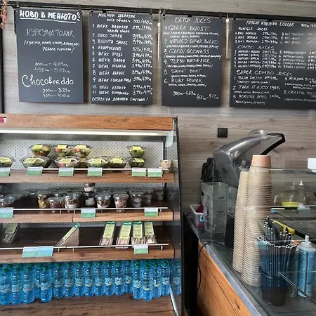 Daire Chic Urban Getaway In Center By Flat Mаnager