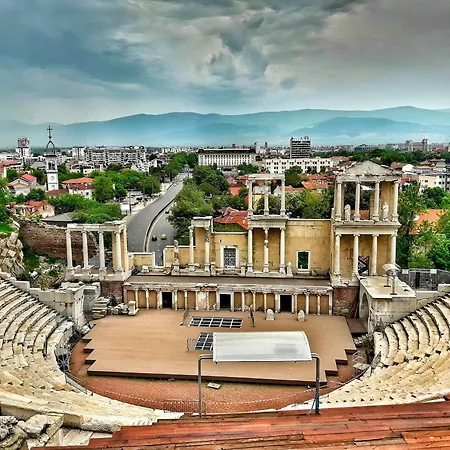 Chic Urban Getaway In Center By Flat Mаnager