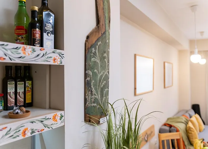 Chic Urban Getaway In Center By Flat Mаnager * Φιλιππούπολη