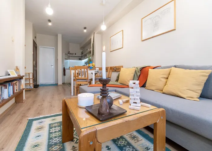 Διαμέρισμα Chic Urban Getaway In Center By Flat Mаnager