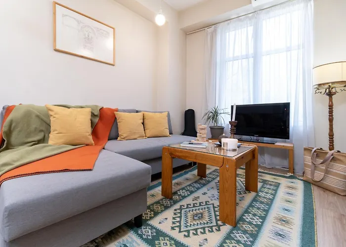 Chic Urban Getaway In Center By Flat Mаnager